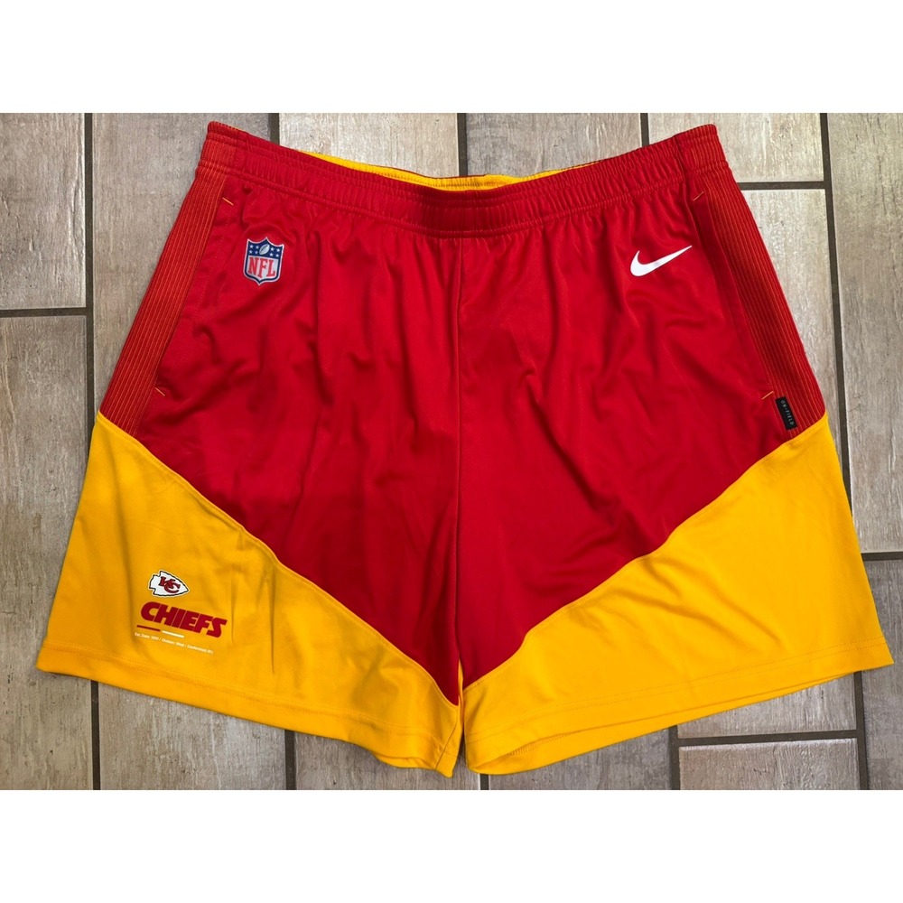 Men's Nike Red/Gold Kansas City Chiefs Sideline On Field Shorts XXL NWT